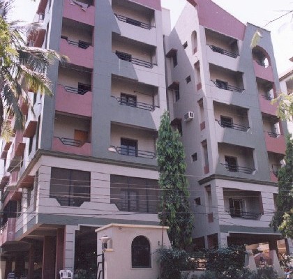 India apartments bldg1